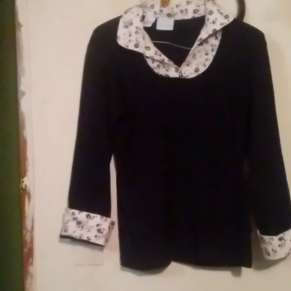 Women's long sleeve shirt